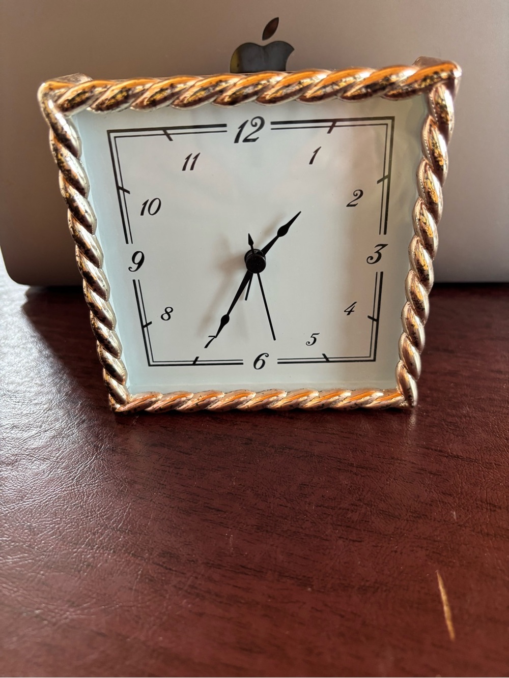 Pottery Barn vintage preowned Carlyle Desk Clock with braided rope edge